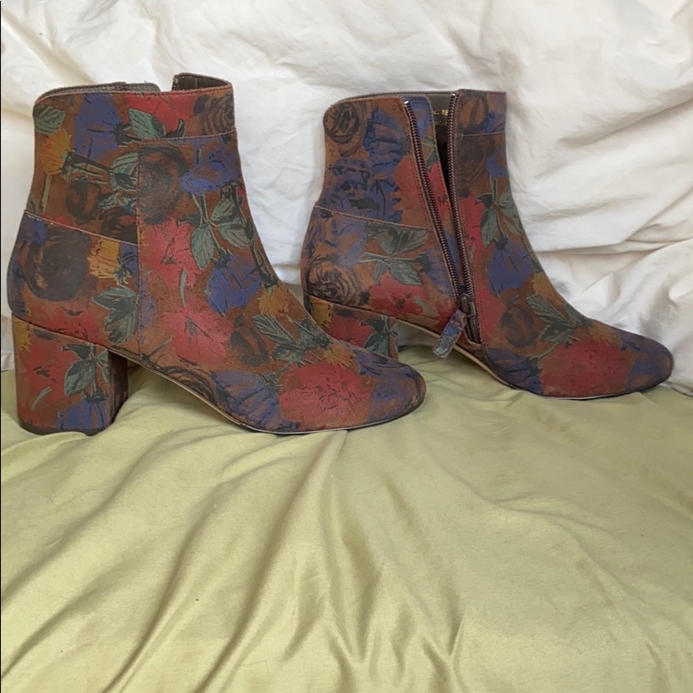 Cole Haan Floral Boots 8B